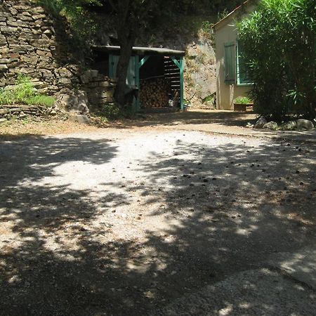 Le Petit Paradis Prémian Zewnętrze zdjęcie